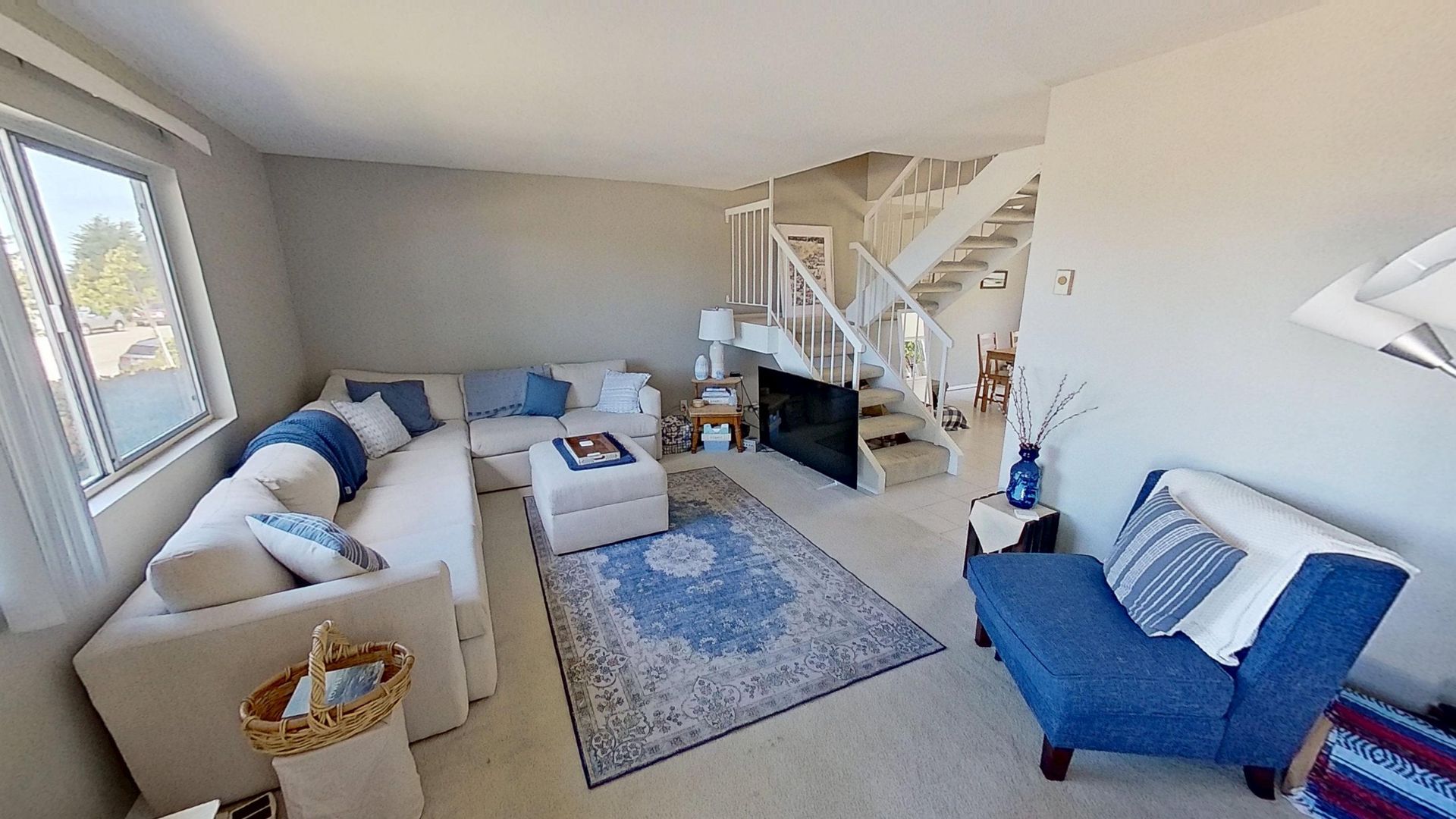 Carpinteria House: 1015 Palmetto Way