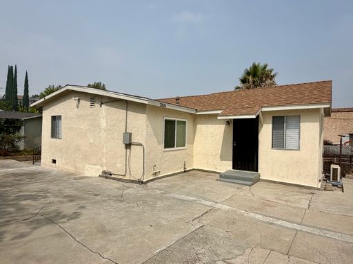 3 EDROOM/1 BATH IN LOS ANGELES – photo 1