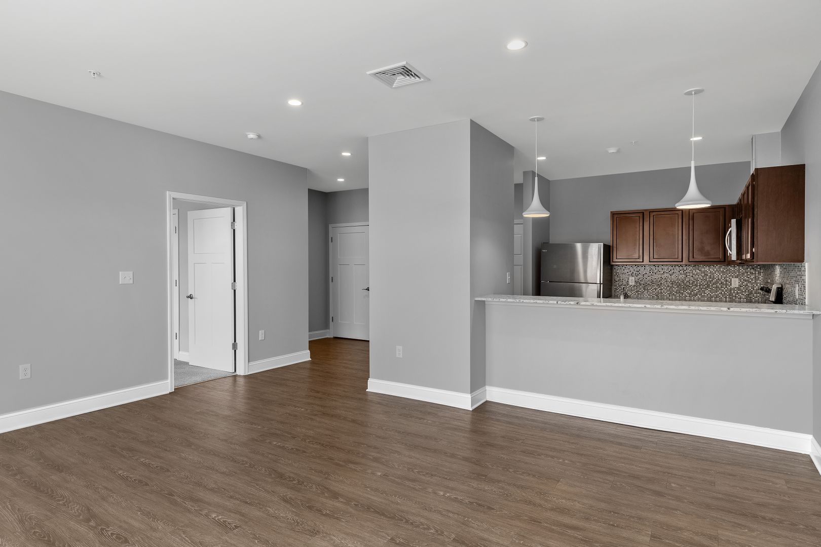 Large 1 Bedroom Unit - Next to Albany Medical Center!