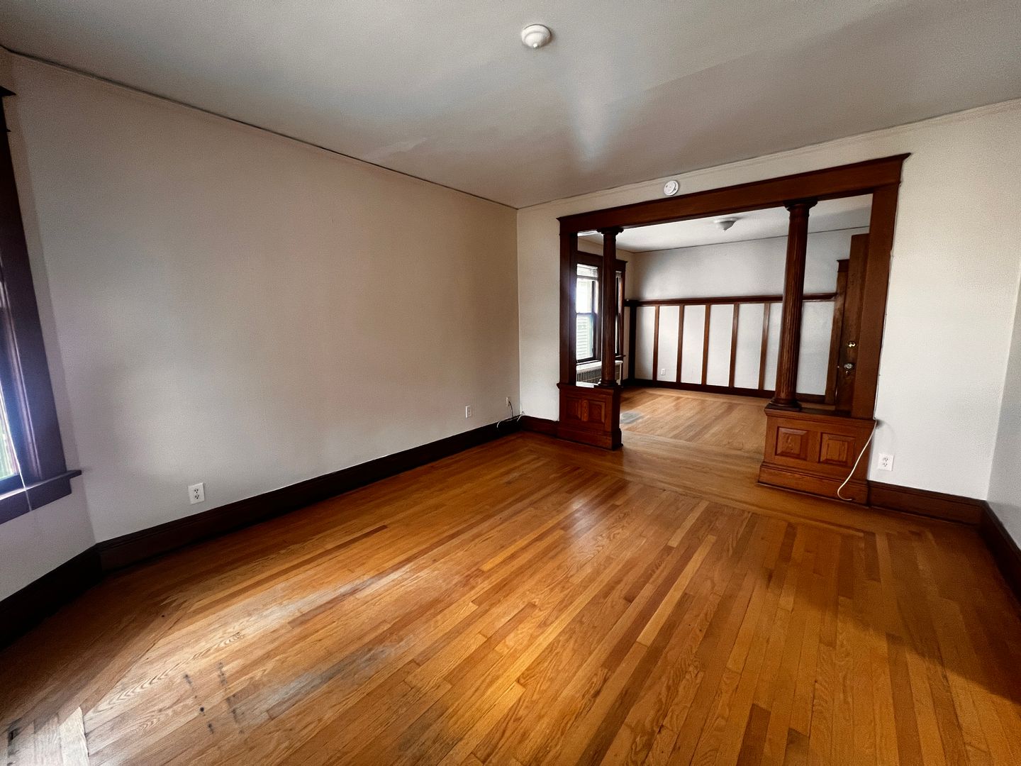 Albany Apartment: 64 Summit Ave