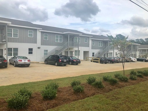 2 Bed 2 bath apartment across the street from The Vet