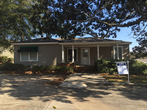 518 S Three Notch St - 518 B Magnolia Office