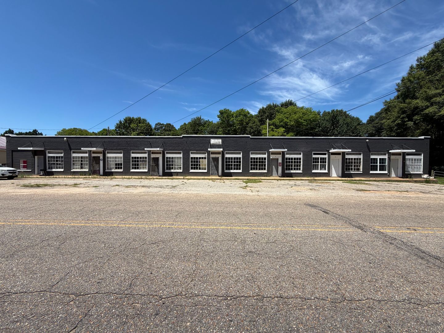 Troy Apartment: 117 Trojan Way