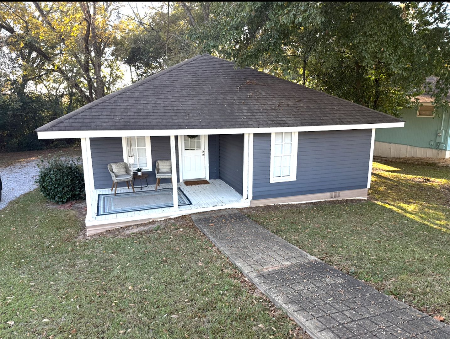 Troy House: 101 Pilleys Crossing