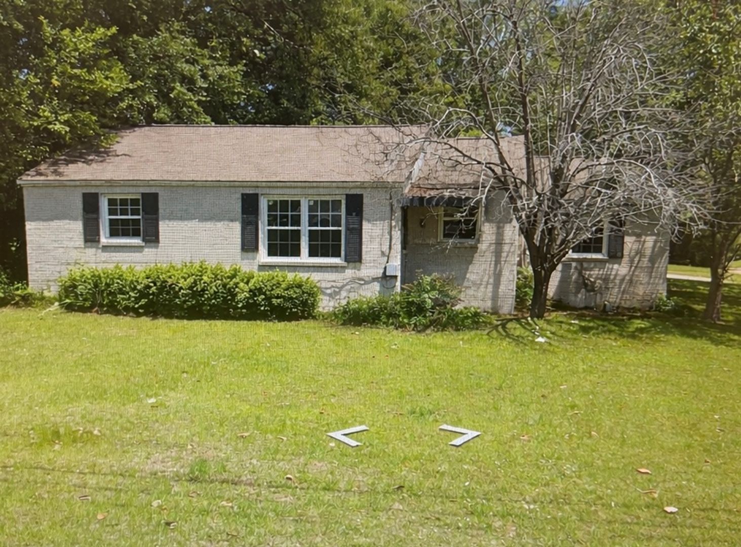 Troy House: 722 University Ave