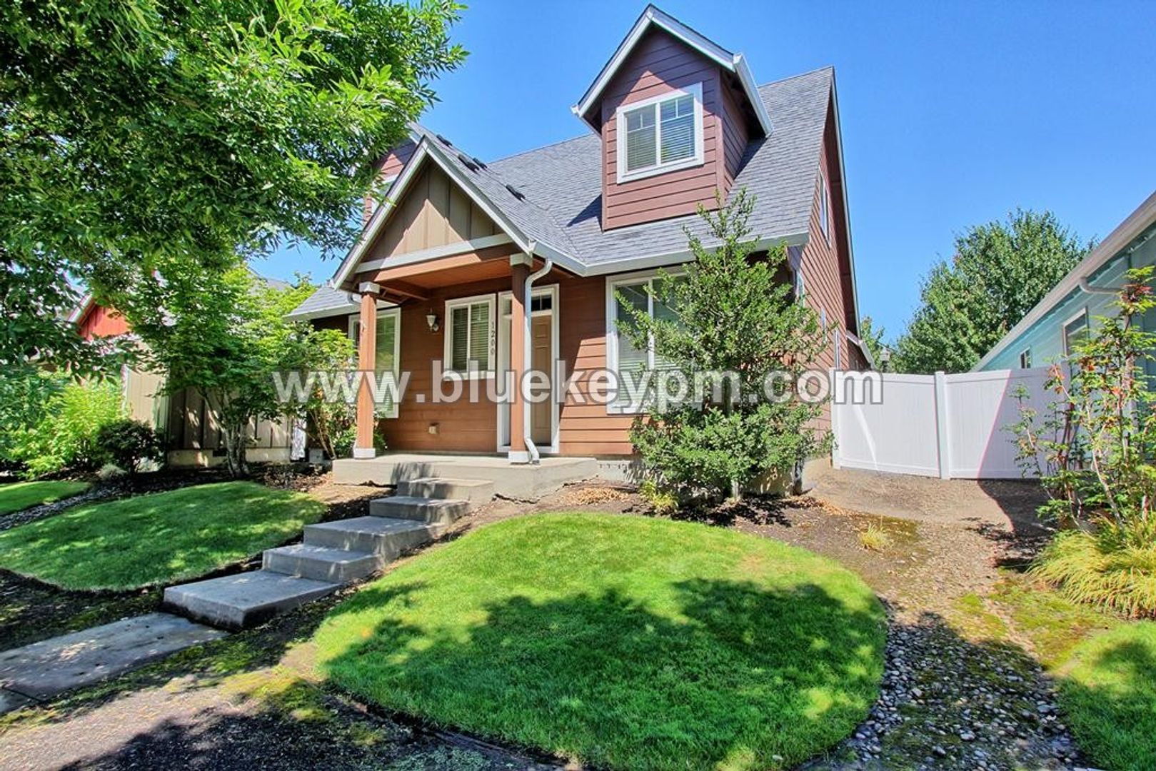 Battle Ground House: 1200 SE Rasmussen Blvd