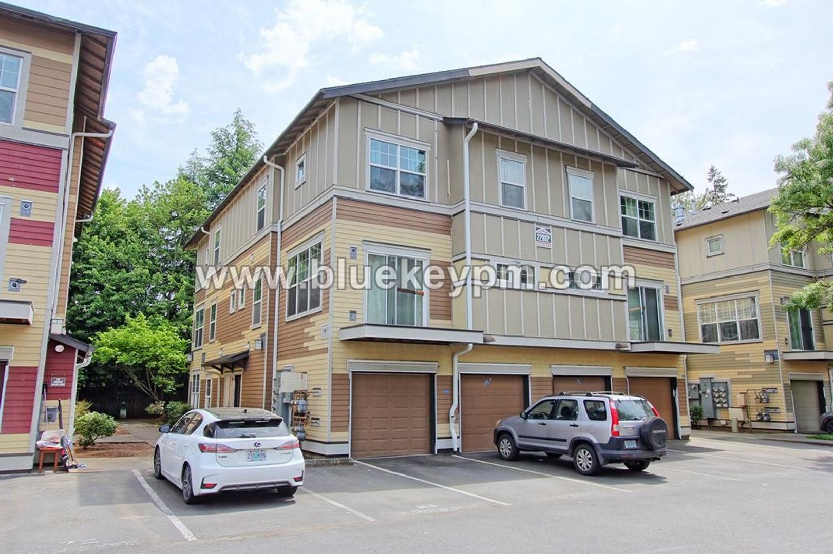 Sherwood House: 22862 SW Forest Creek Dr.  #202