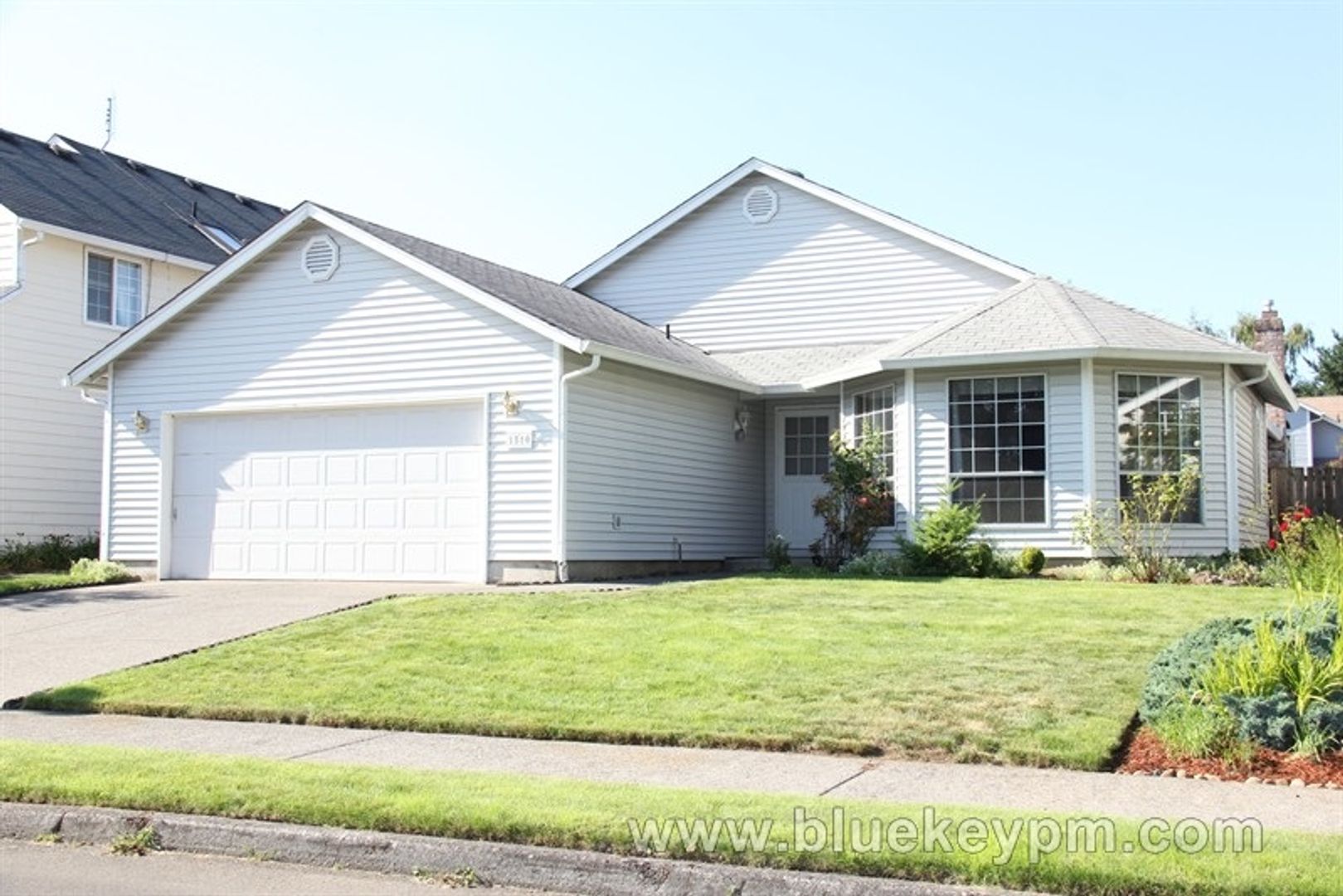 Vancouver House: 1510 SE Solomon Loop