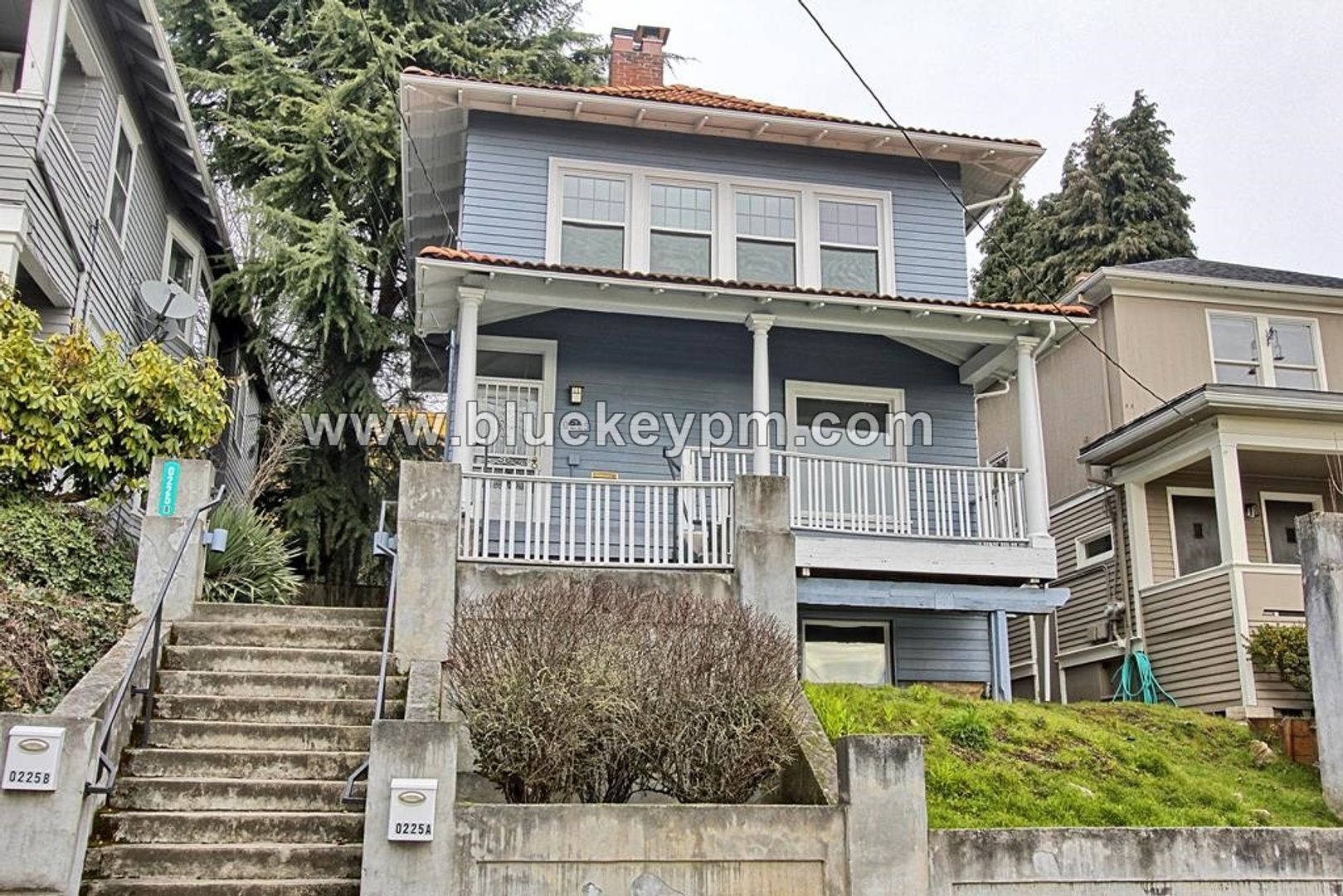 Portland House: 225 S. Hamilton Street  Unit B