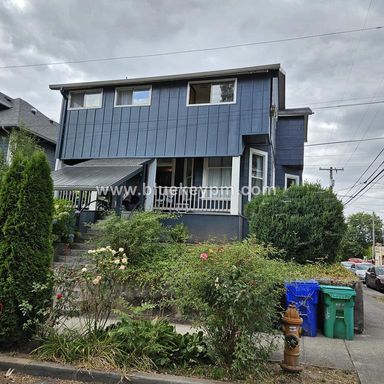1 Bed, 1 Bath, Pet Friendly with Walk-In Closet in Kerns Neighborhood – photo 1