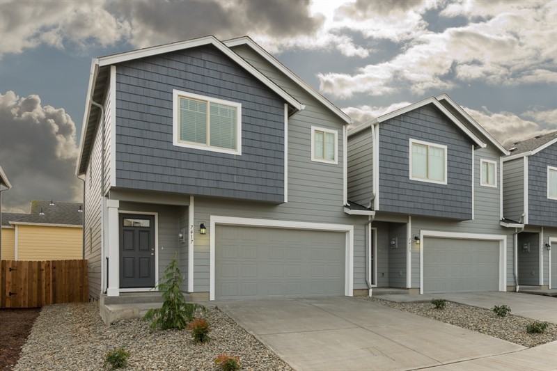 Vancouver House: 7417  NE 56th Street