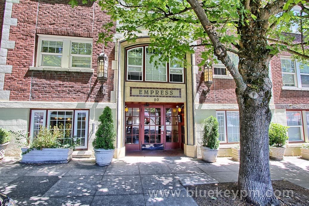 Portland House: 20 NW 16th Avenue   #201