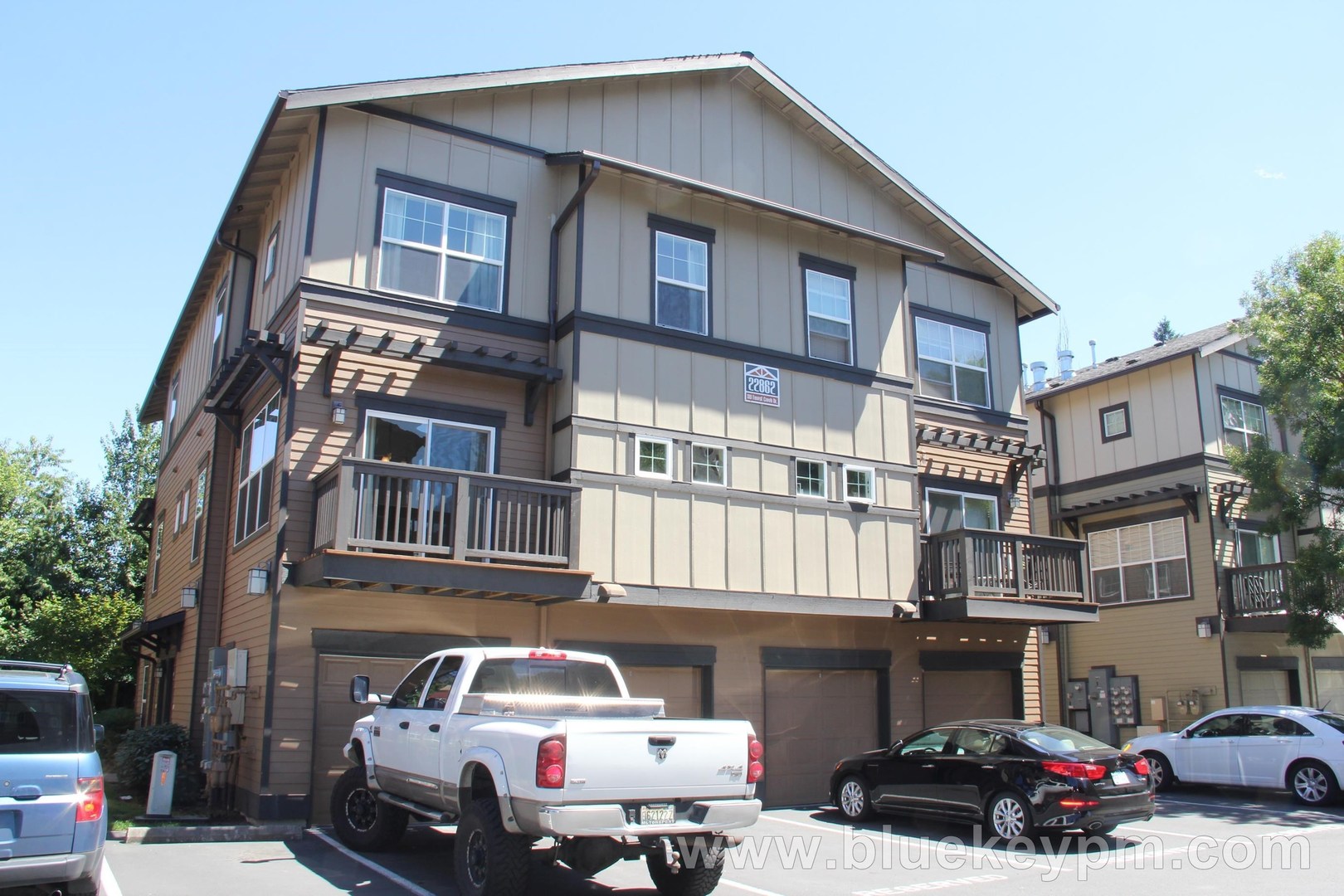 Sherwood House: 22862 SW Forest Creek Dr.  #202