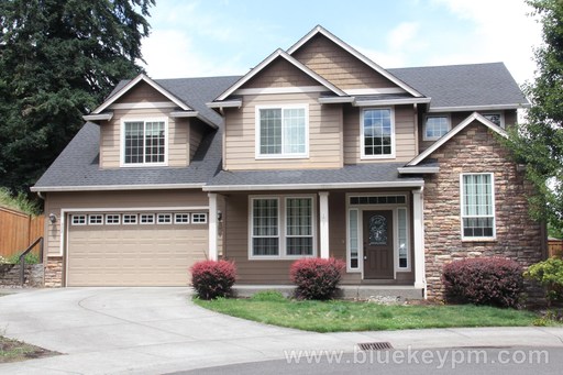 4 Bed, 2.5 Baths Home in Cul-de-sac Near Burnt Bridge Creek Trails – photo 1