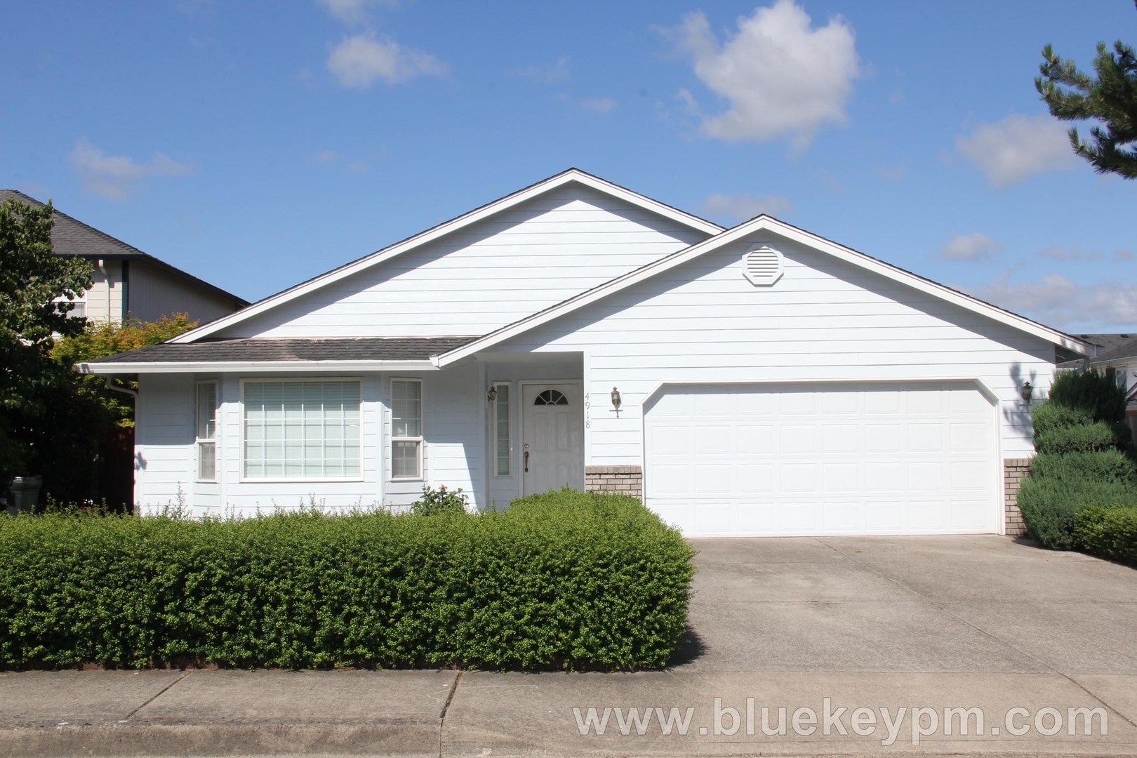 Vancouver House: 4918 NE 131st Court