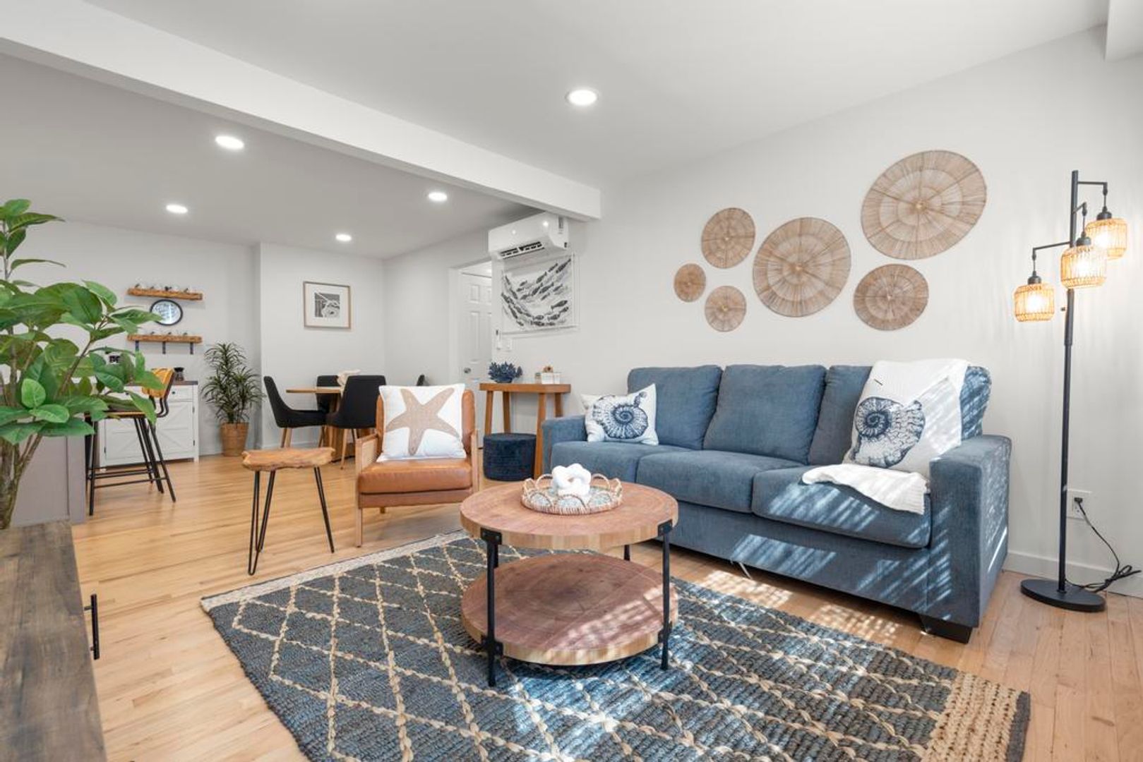 Westbrook Apartment: 1742 Boston Post Rd