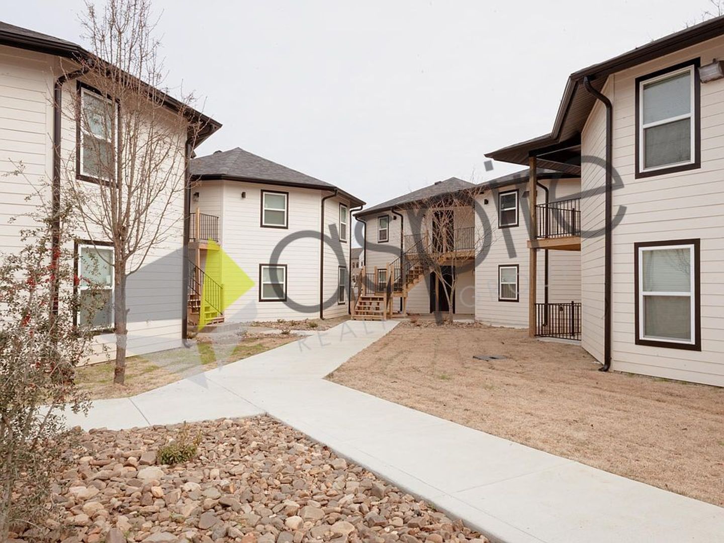 Conway Apartment: 1313 Elm Street