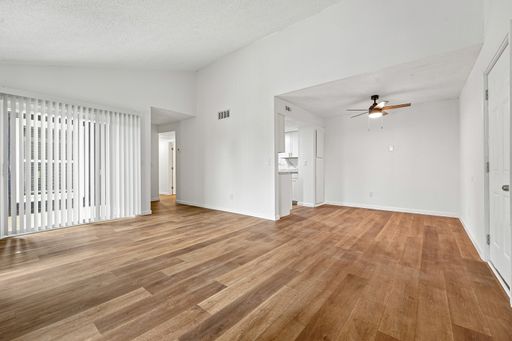 At 1900 Parkside Designer Finishes Meets Modern Comfort