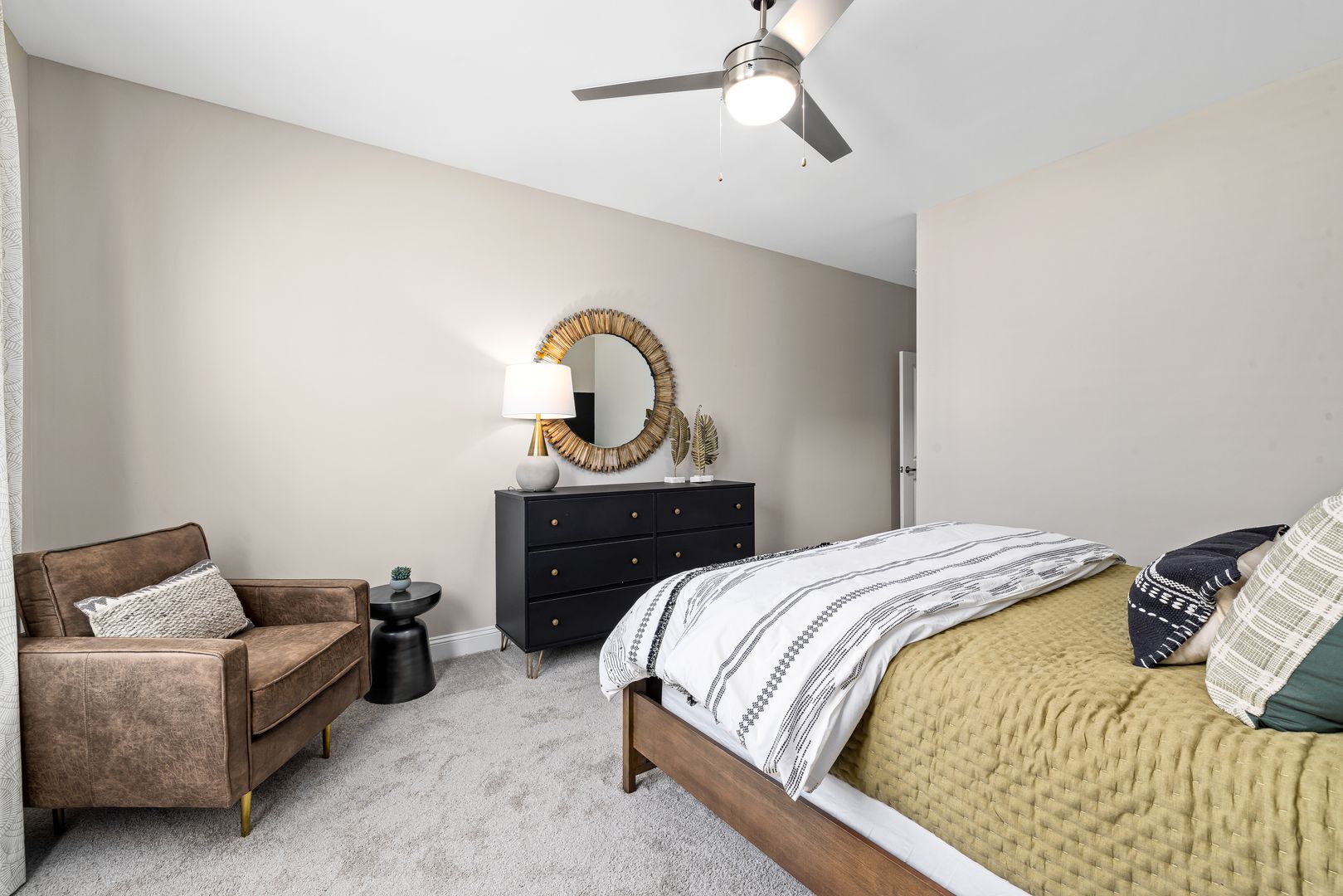 Greensboro Apartment: 4408 N Church St.