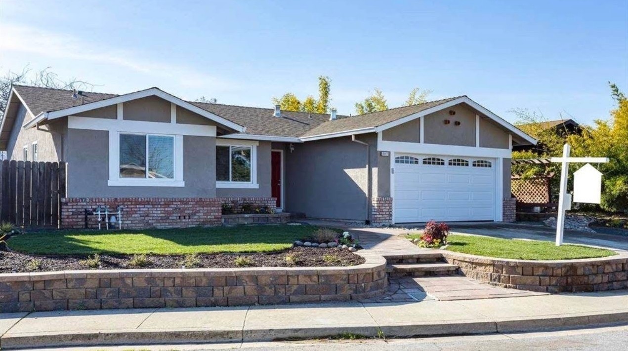 Pittsburg House: 2117 Camelia Ct