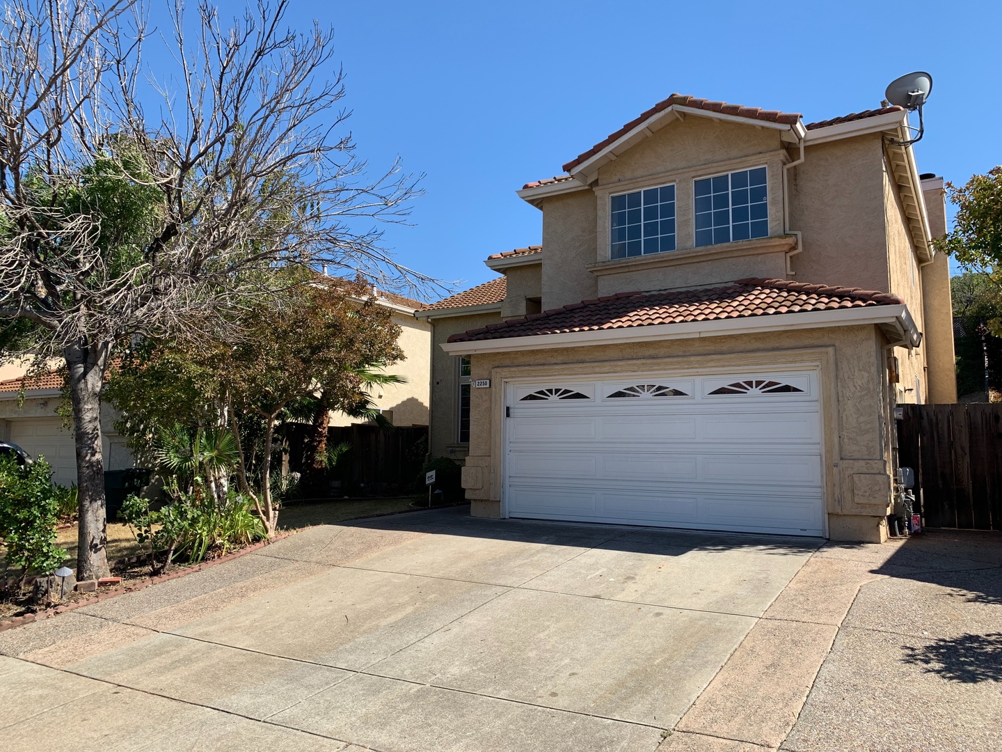 Pittsburg House: 2250 Bayberry Circle