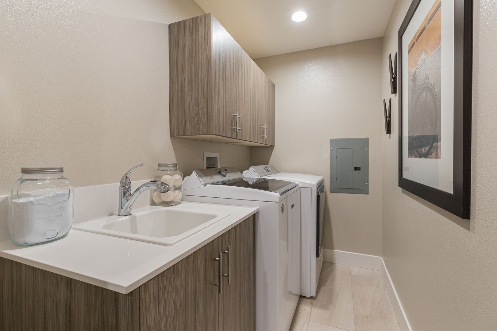 Laundry room at Paxton (3 of 4)