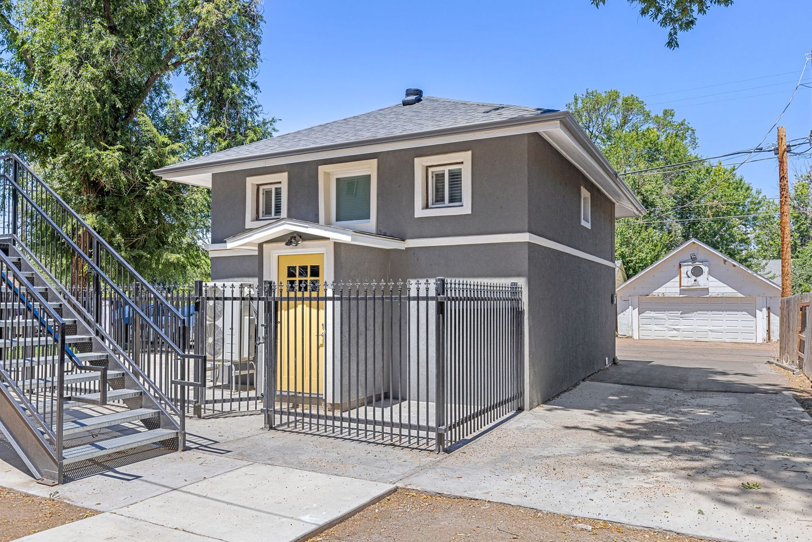 Greeley Apartment: 1213-1219 12th St