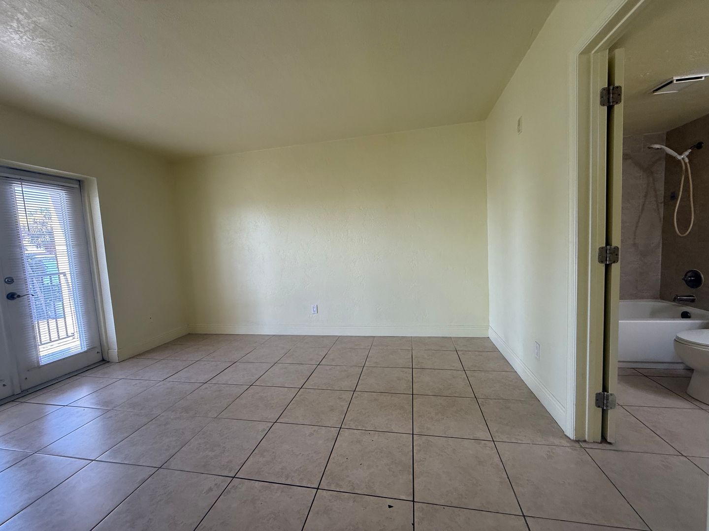 900 S Peninsula Dr 9 of 12