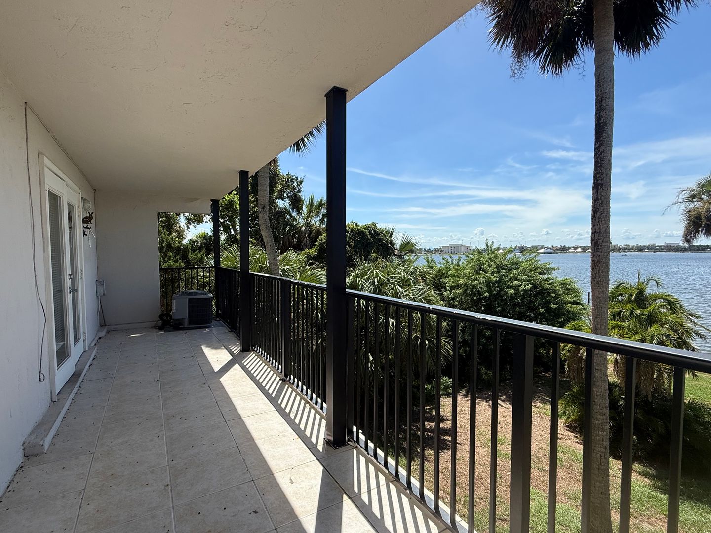 900 S Peninsula Dr 1 of 12