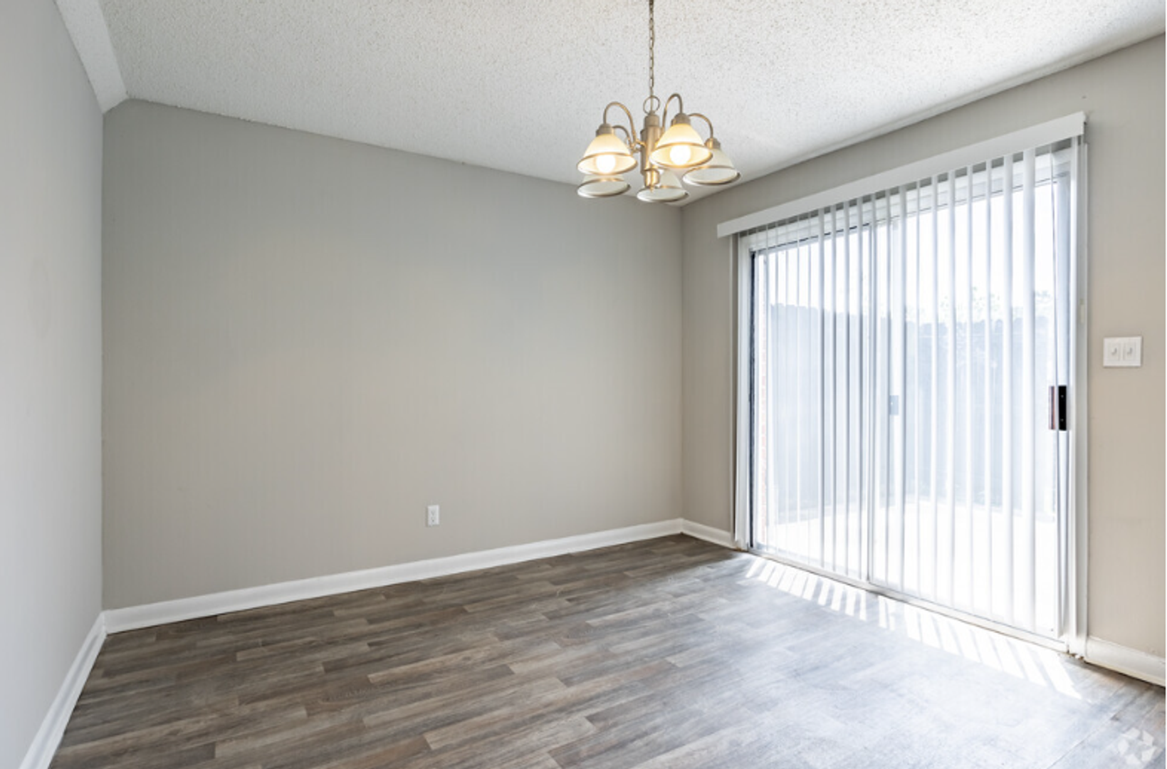 Cedarview Townhomes 11 of 23