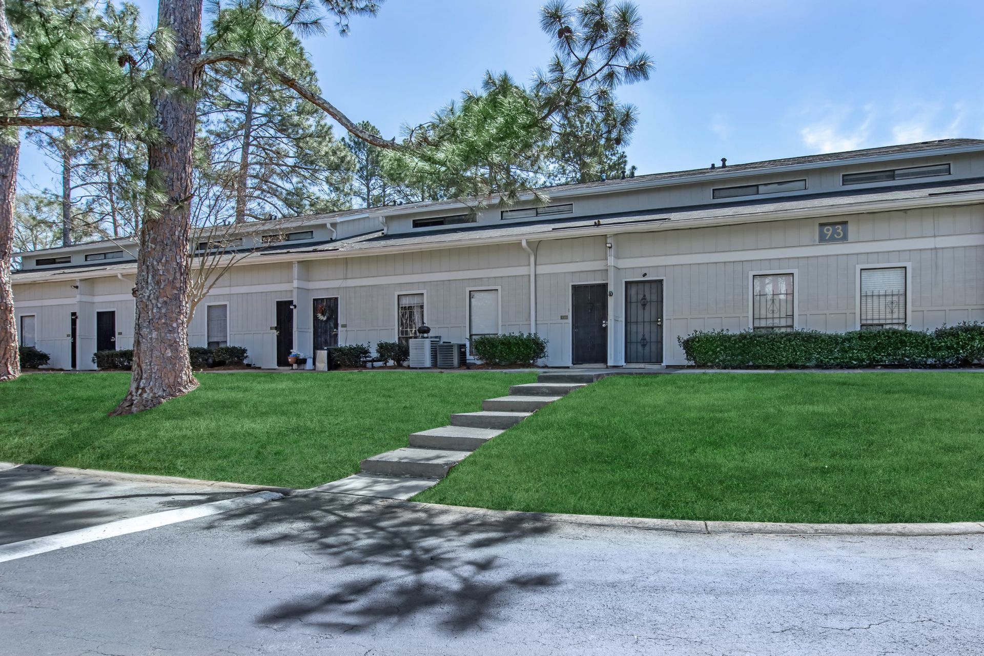 Decatur Apartment: 2889 Panthersville Rd.