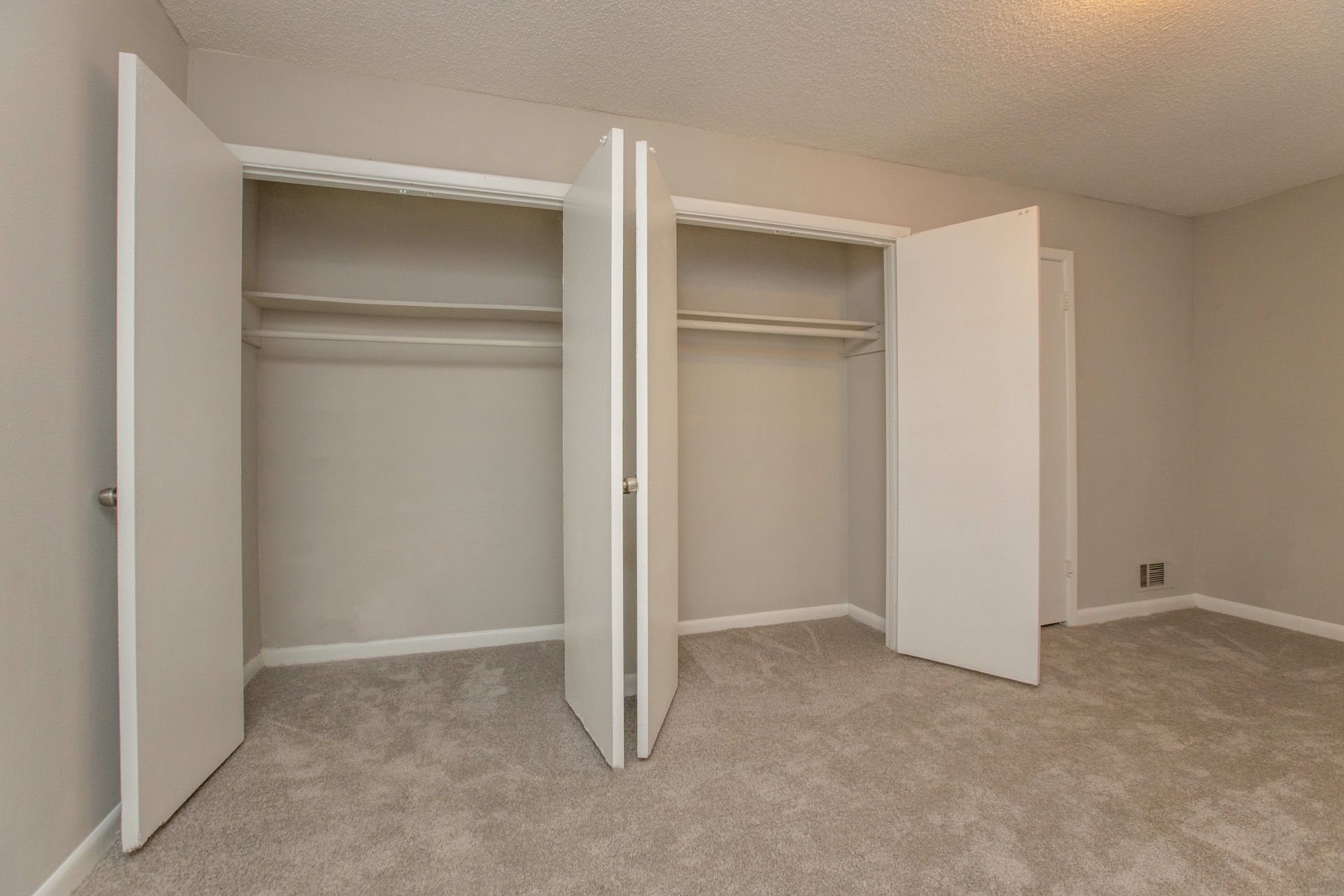 Cedarview Townhomes 18 of 23