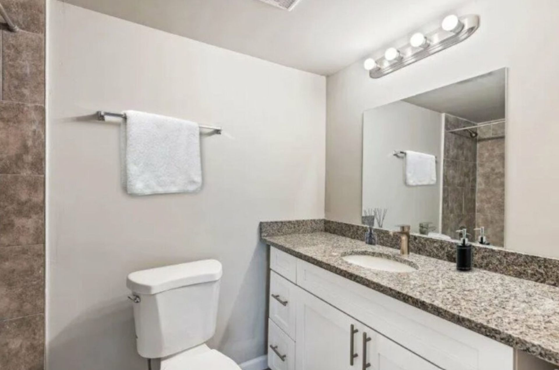 Park Valley Apartments 2 of 12
