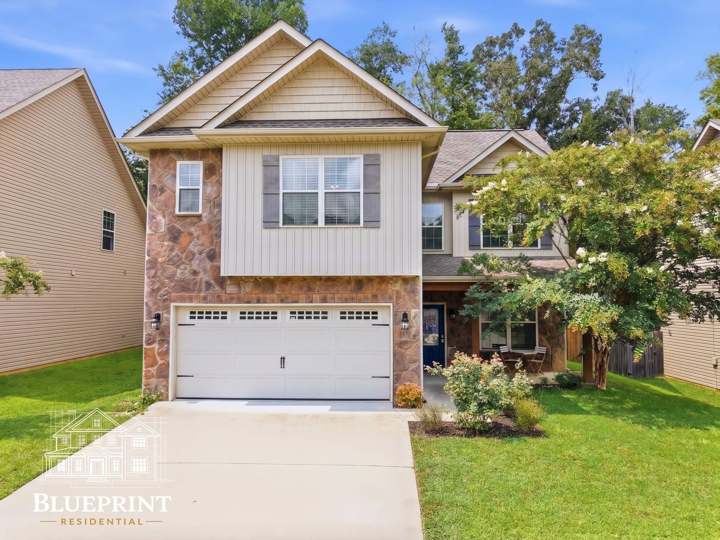 Knoxville House: 1327 Yarnell Station Blvd