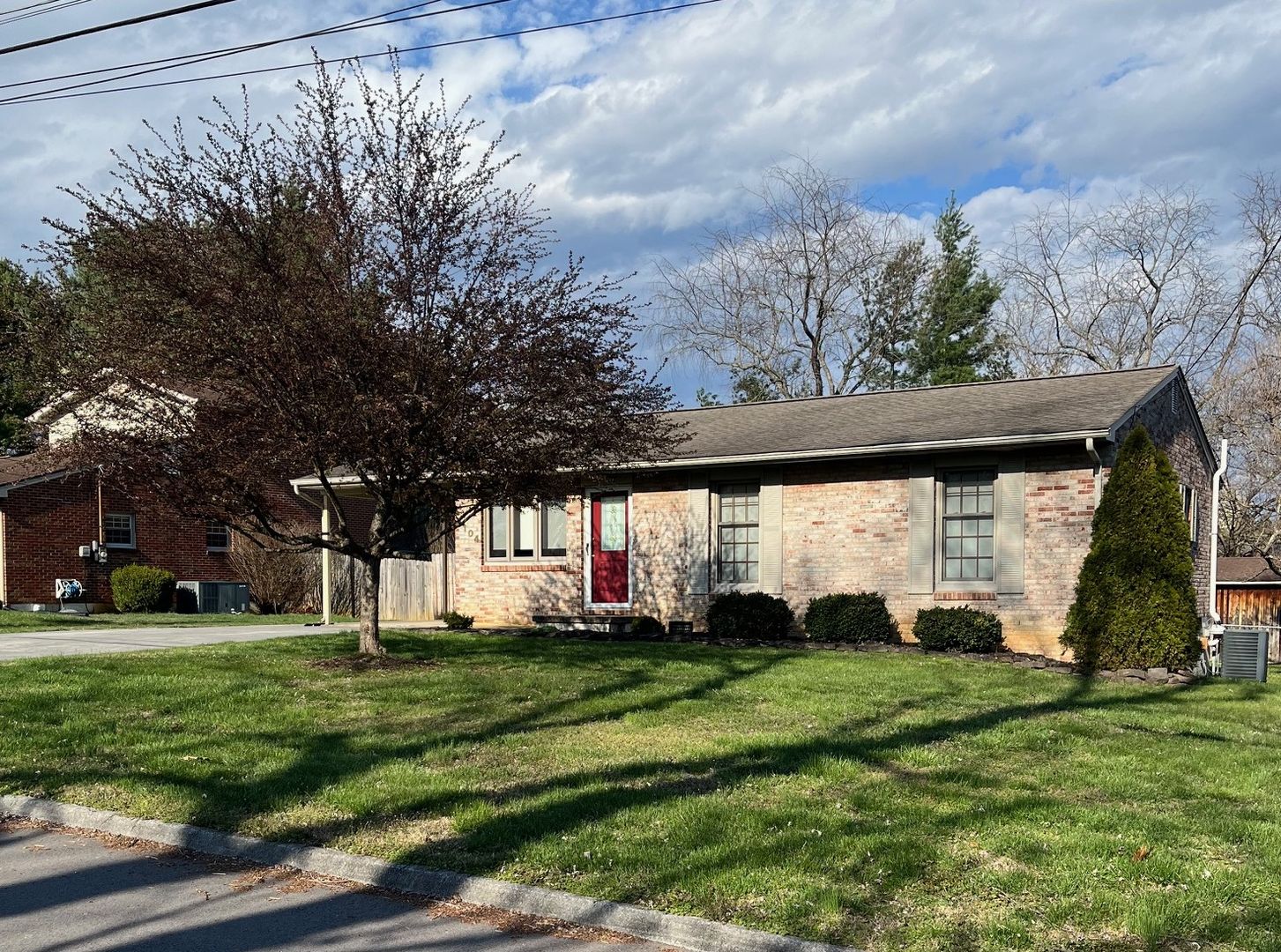 Johnson City House: 4104 Prescott Drive