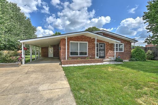 Great One Level Home in Greenacres – photo 1
