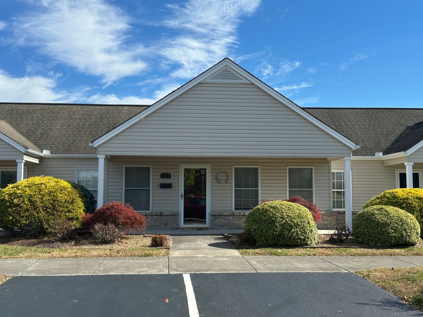 Kingsport Condo: 1523 Pine Cone Circle