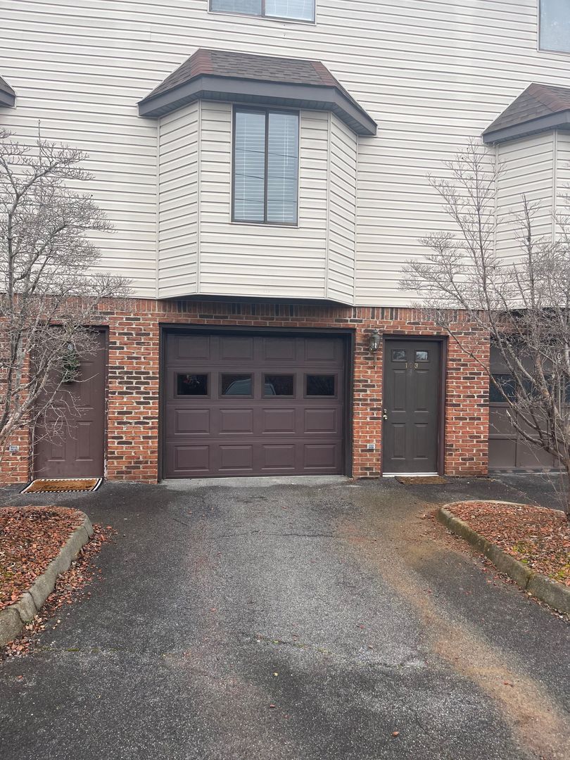 Johnson City Condo: 103 Autumn Creek Lane