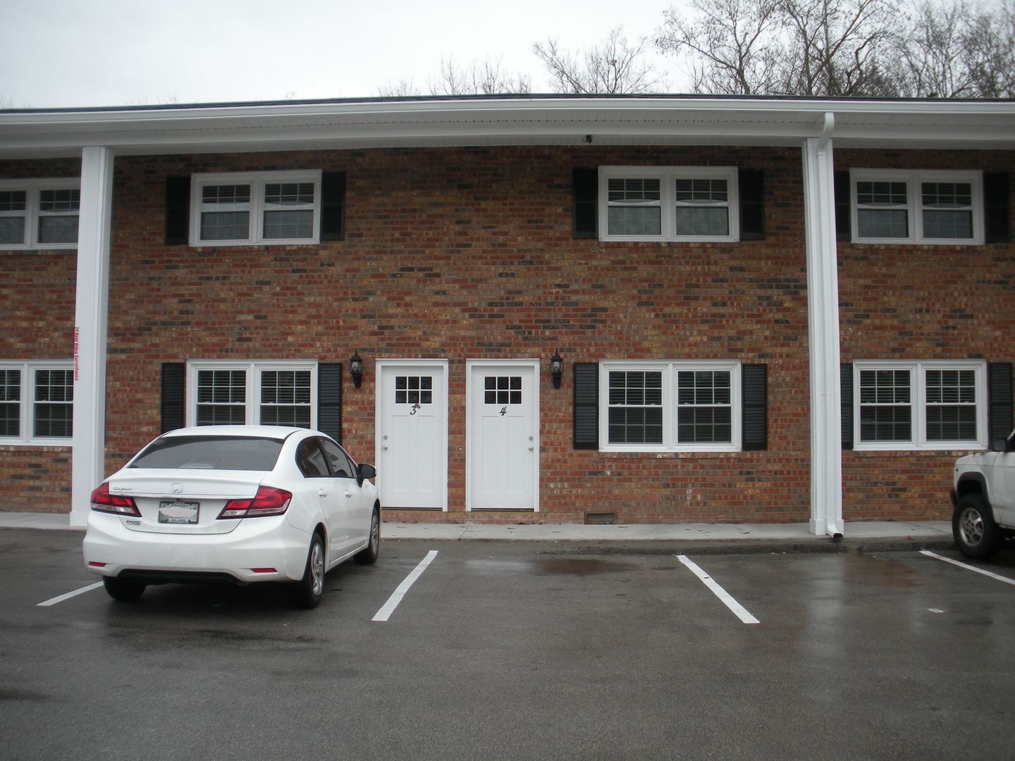 Kingsport House: 116 Lebanon Road #12