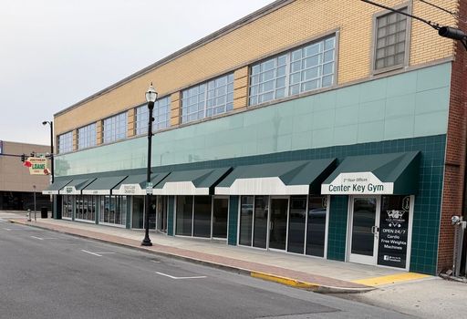 Great Downtown Kingsport office space available. – photo 1