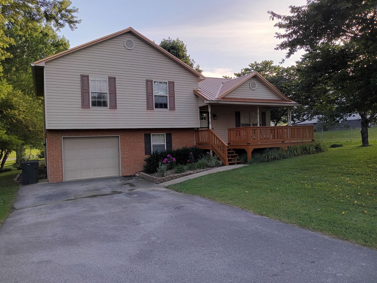 514 Nunley Dr 2 of 12