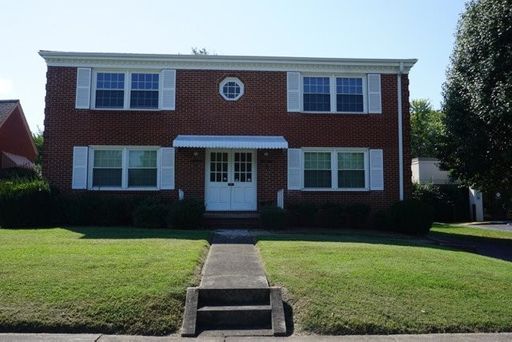 Updated One Level Apt - Kingsport, TN
