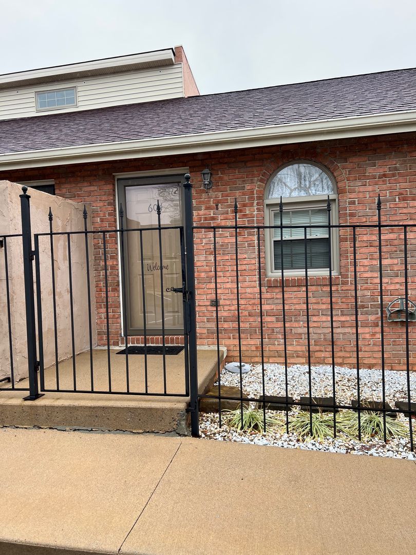 Kingsport Condo: 604 Phoenix Court