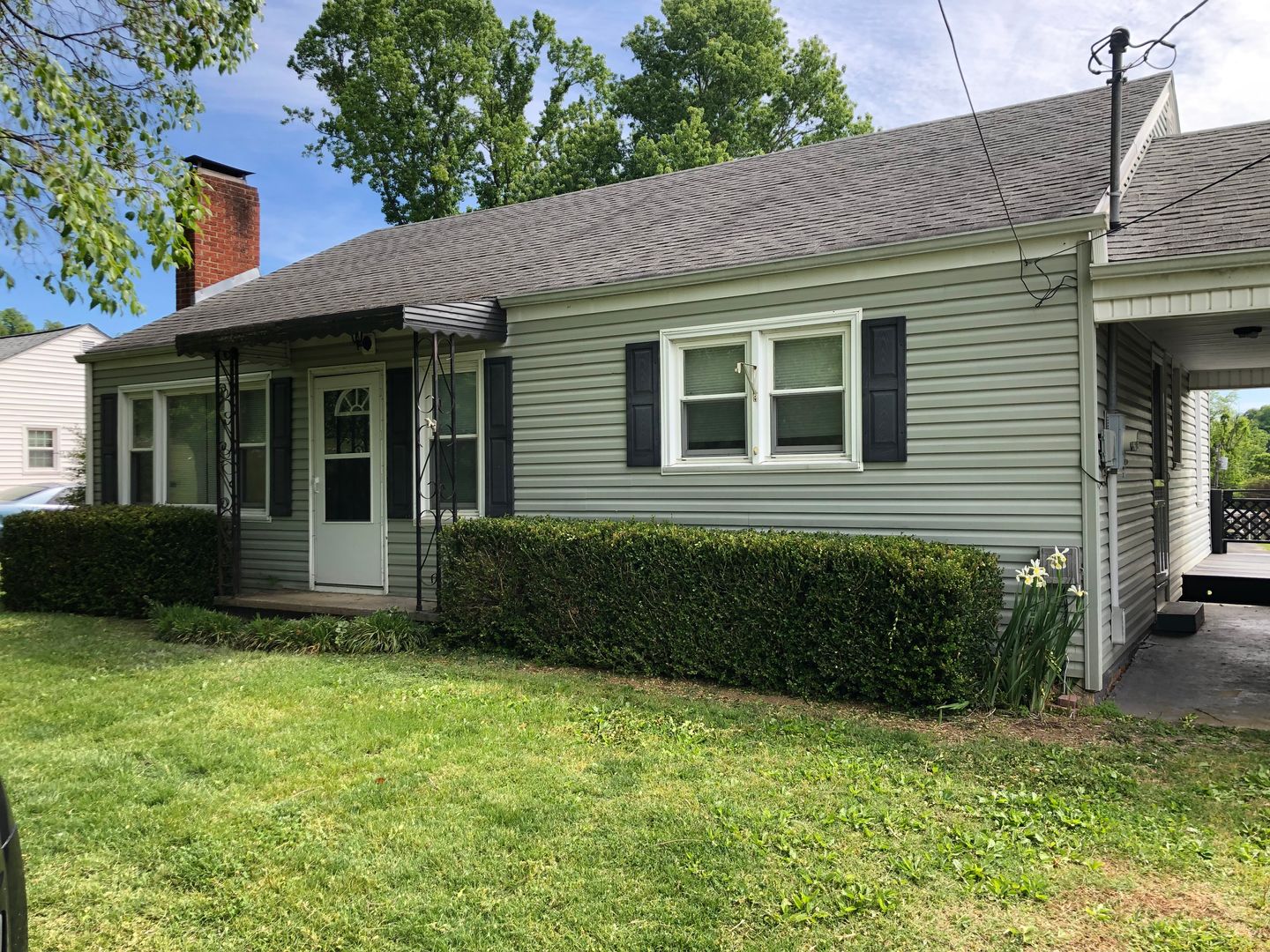 Kingsport House: 131 Cooks Valley Road