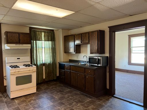 515 1/2 N 15th, Quincy, IL 62301