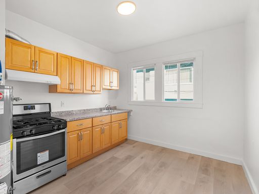 1 Bed 1 Bath Rental at 489 55th St Unit 6, Oakland, CA – photo 1