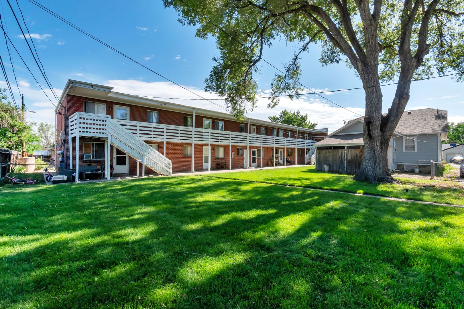 Lakewood Apartment: 1251 Upham Street