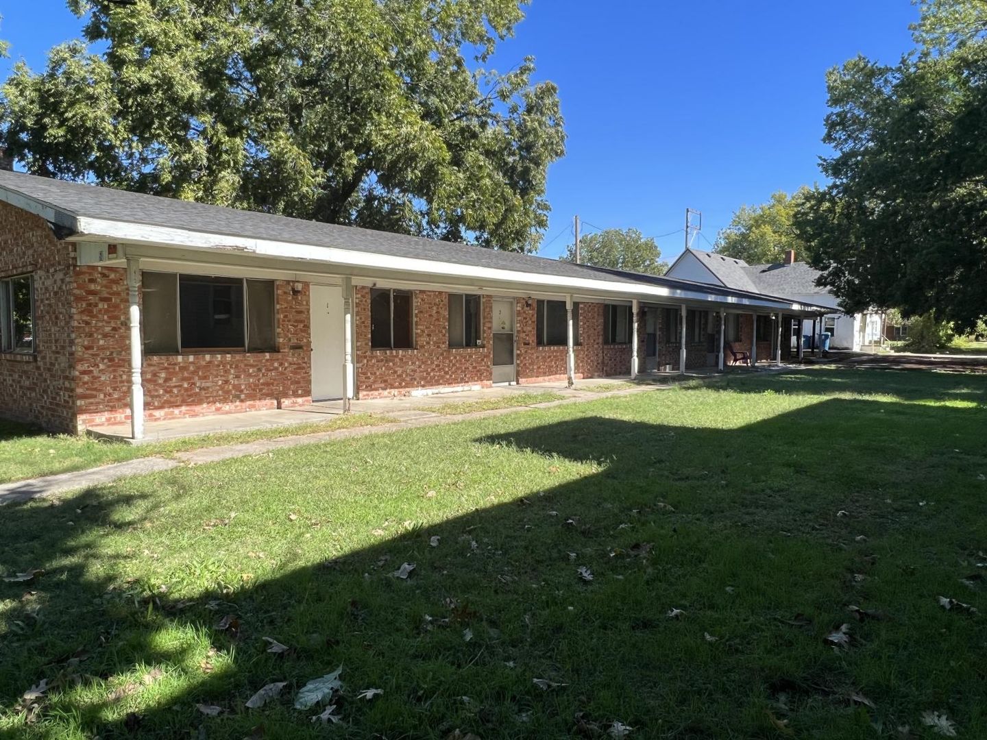 Joplin Apartment: 507 S Connor