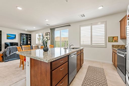 4928 Black Falcon Way, Sun Valley, NV 89433