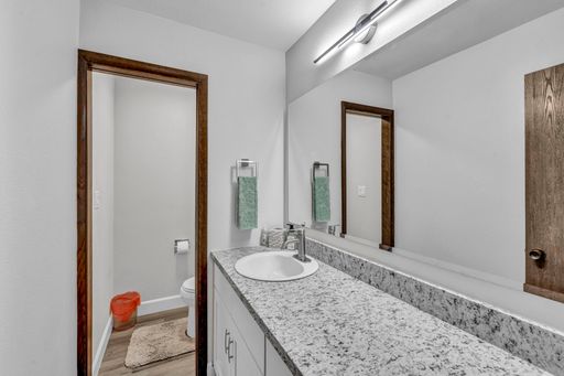Listing photo thumbnail